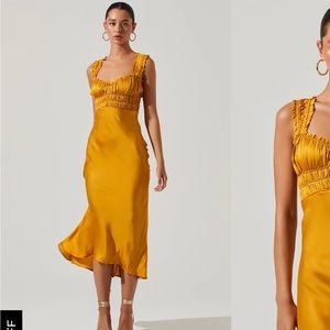 Astr Enola satin smocked midi dress